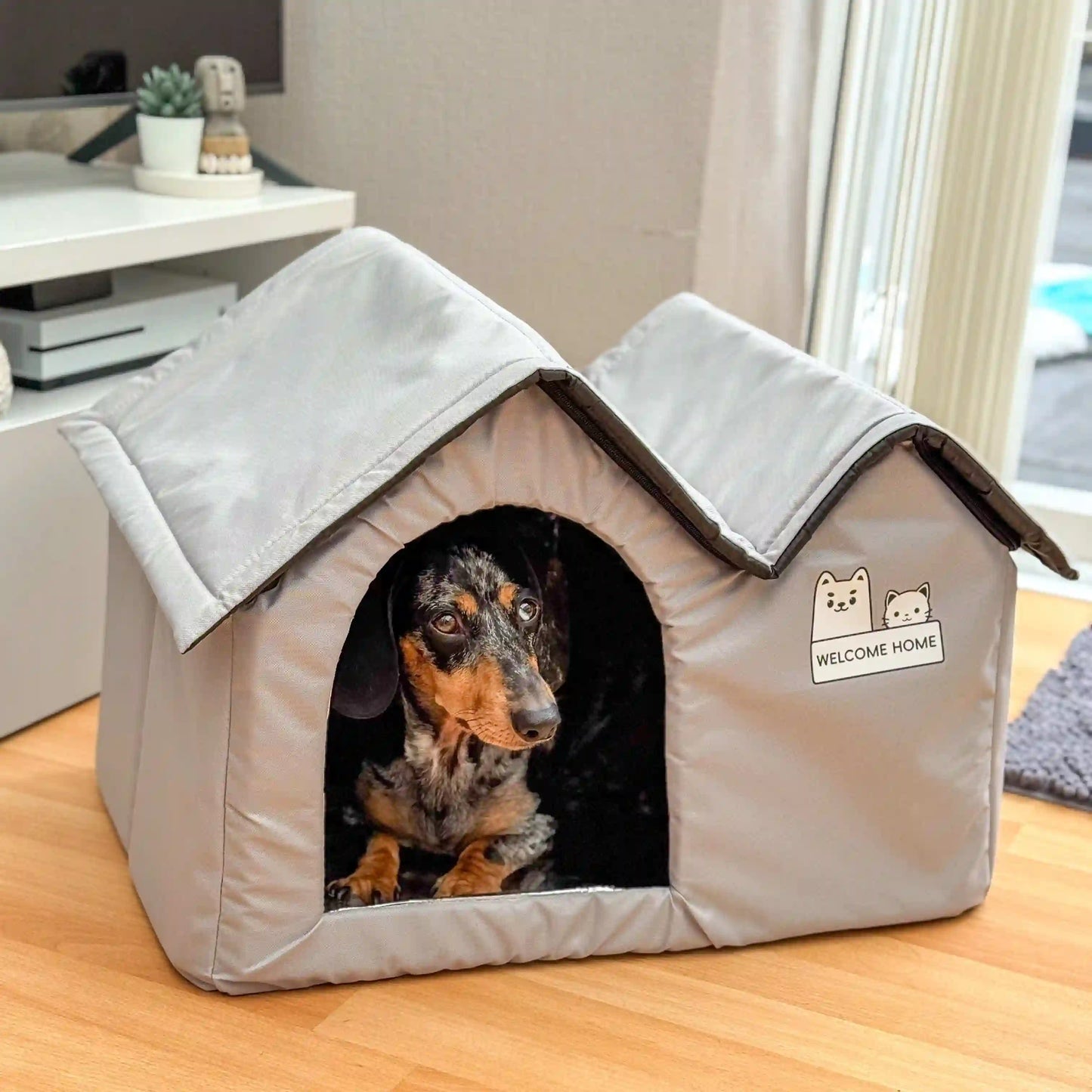 Ice-Pack Cooling Pet House