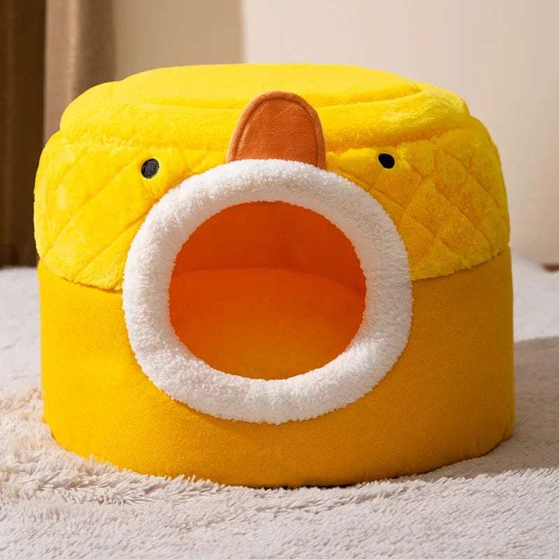 Enclosed Winter Cat Bed